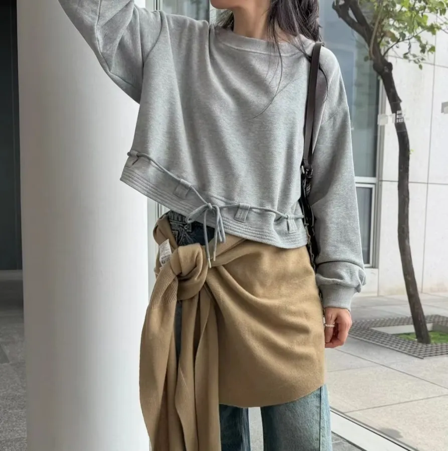 Grey Asymmetric Ruffle-Hem Sweatshirt in Gray, product view 01
