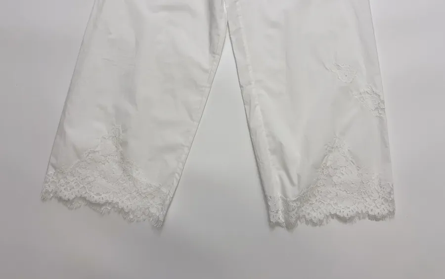 White Lace-patch Organic Cotton Wide-leg Casual Pants in White, product view 06