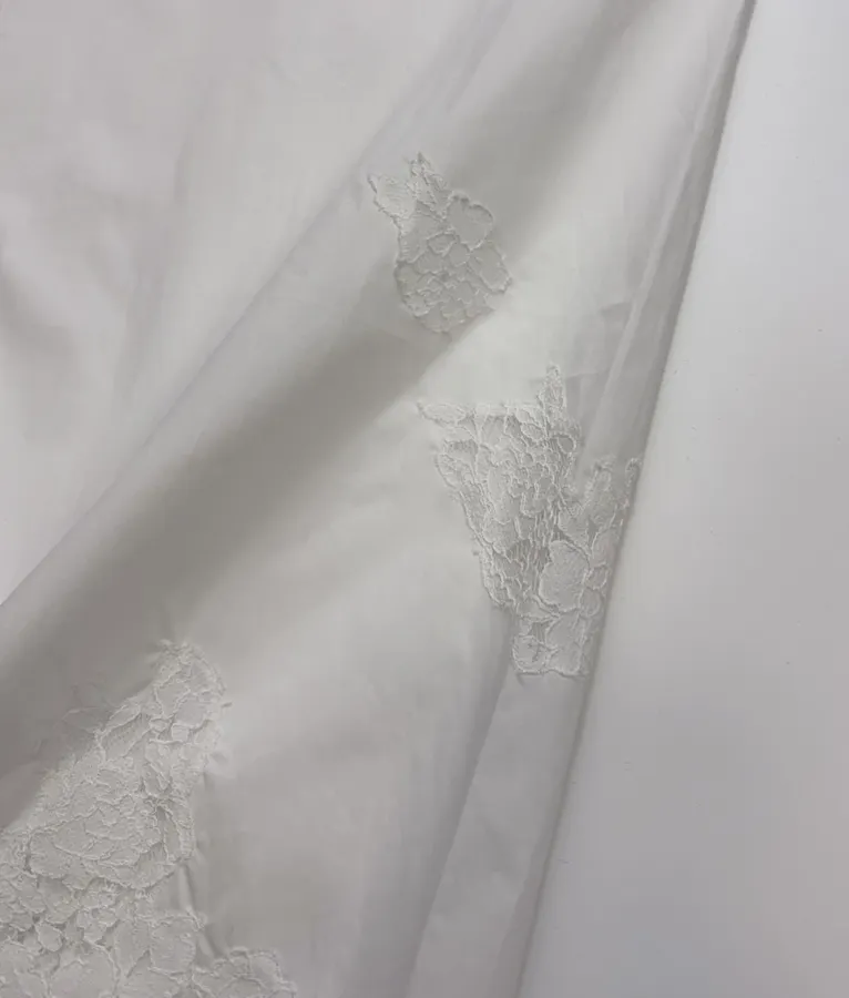 White Lace-patch Organic Cotton Wide-leg Casual Pants in White, product view 09