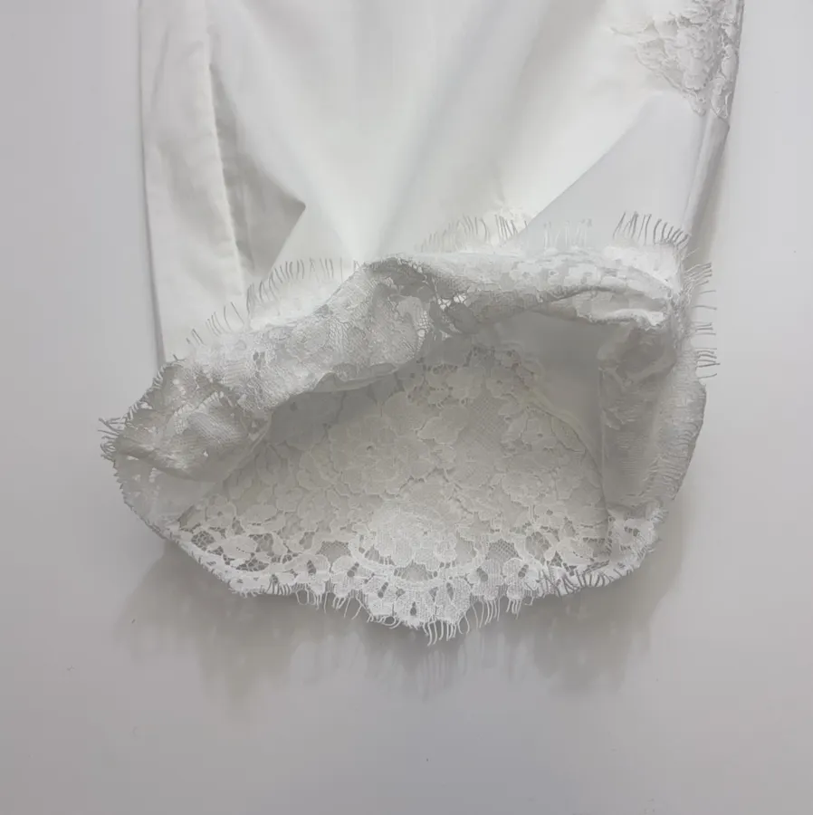 White Lace-patch Organic Cotton Wide-leg Casual Pants in White, product view 10