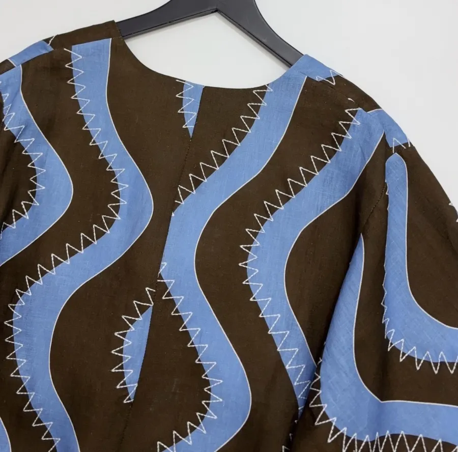 Retro Wave Embroidered Printed Loose-Fit Mid-Length Dress in Blue and Brown, product view 18