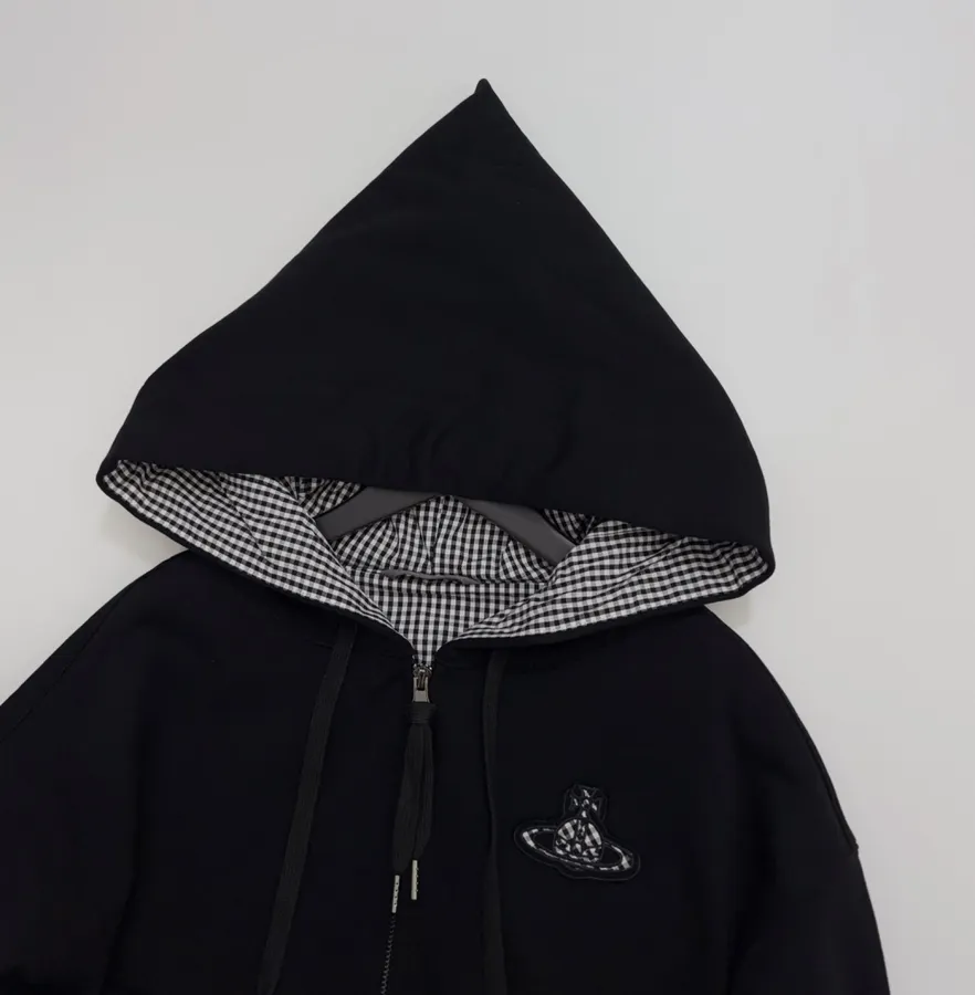 Empress of the West Saturn Hooded Loose-Fit Zip-Up Sweatshirt Jacket in Black, product view 02