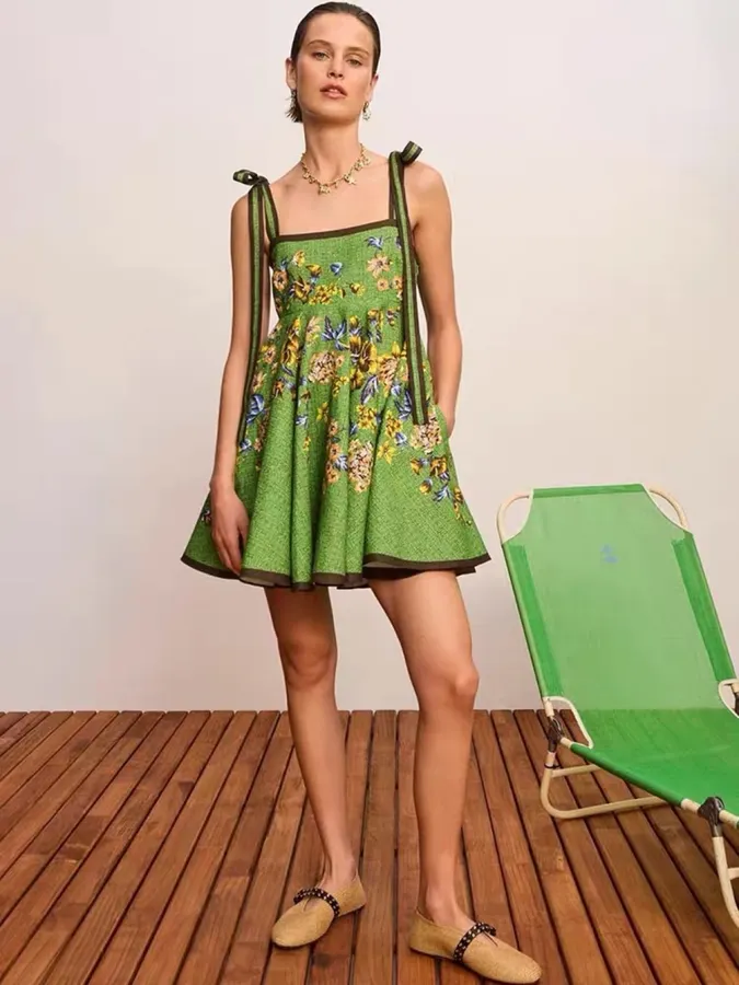 Green Printed Slip Linen Dress Backless Ballet Short Skirt in Green, product view 02