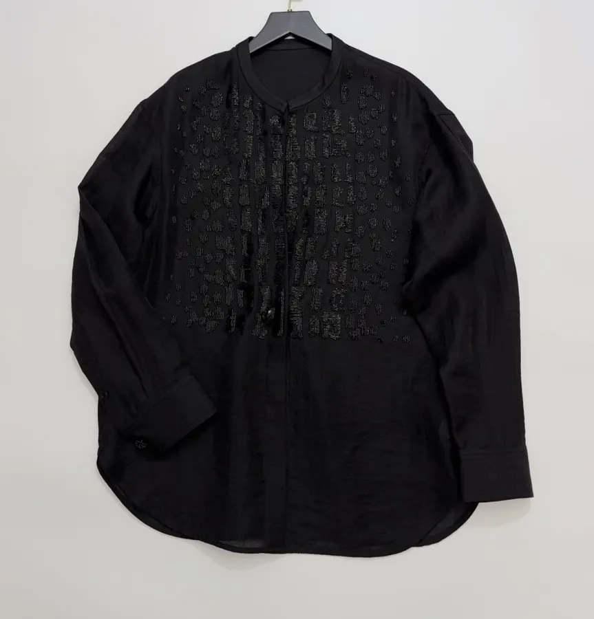 Black Hand-beaded Collarless Loose Long-sleeve Shirt in Black, product view 01