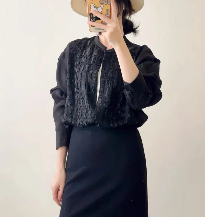 Black Hand-beaded Collarless Loose Long-sleeve Shirt in Black, product view 20