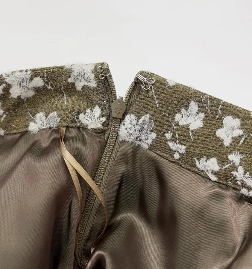 Green Floral Tweed Pleated A-Line Midi Skirt in Green, product view 07