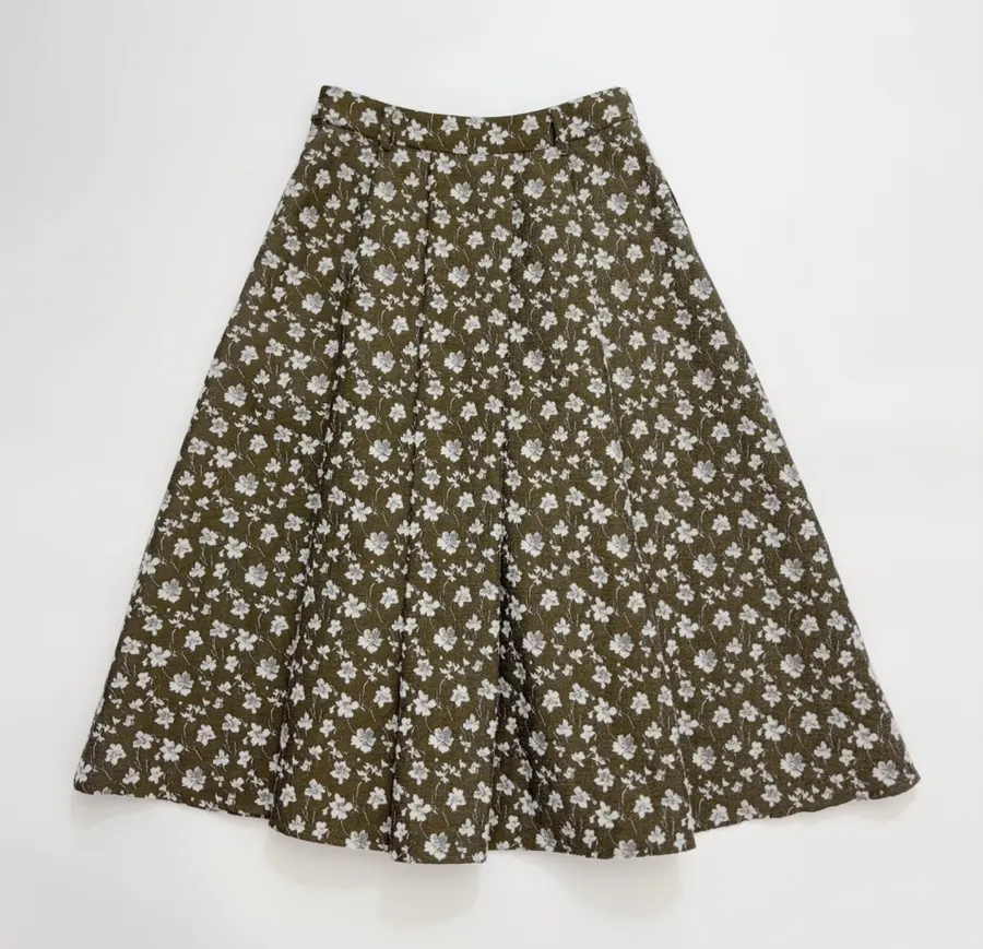 Green Floral Tweed Pleated A-Line Midi Skirt in Green, product view 14