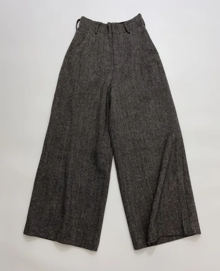 Grey Tweed High-Waist Wide-Leg Trousers in Gray, product view 02