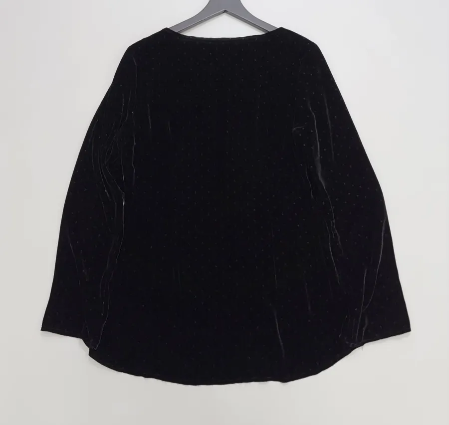 Retro Black Mulberry Silk Polka-dot Velvet Shirt in Black, product view 13