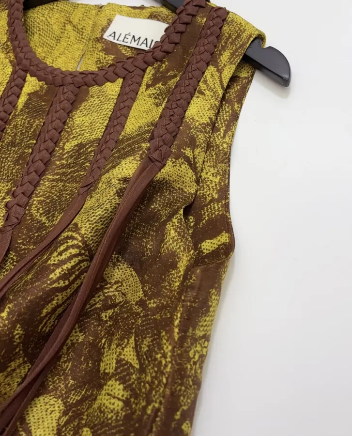 Sleeveless Straight-cut Short Dress Genuine Silk-Linen Weave Retro in Olive Green, product view 04