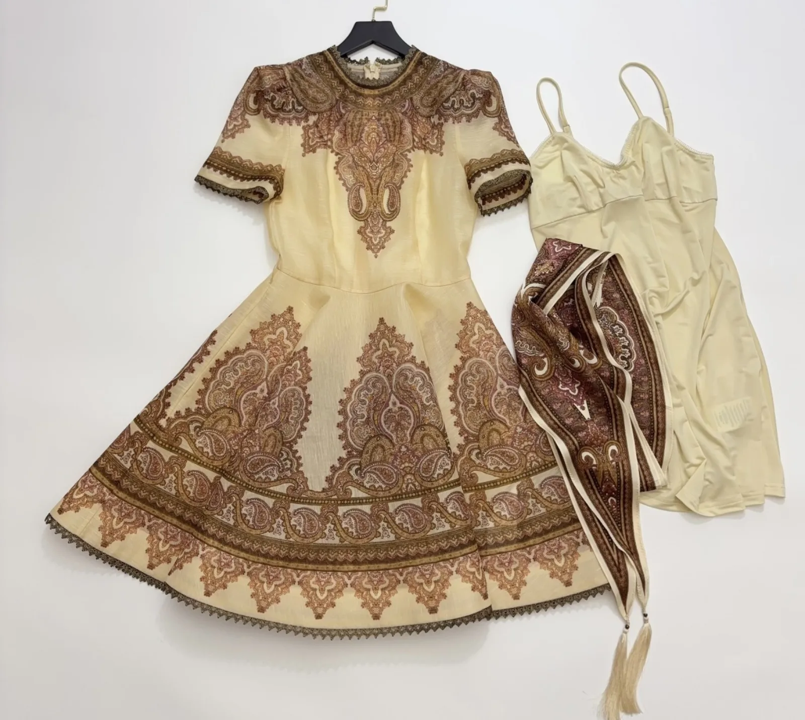 Cream vintage-print midi dress
