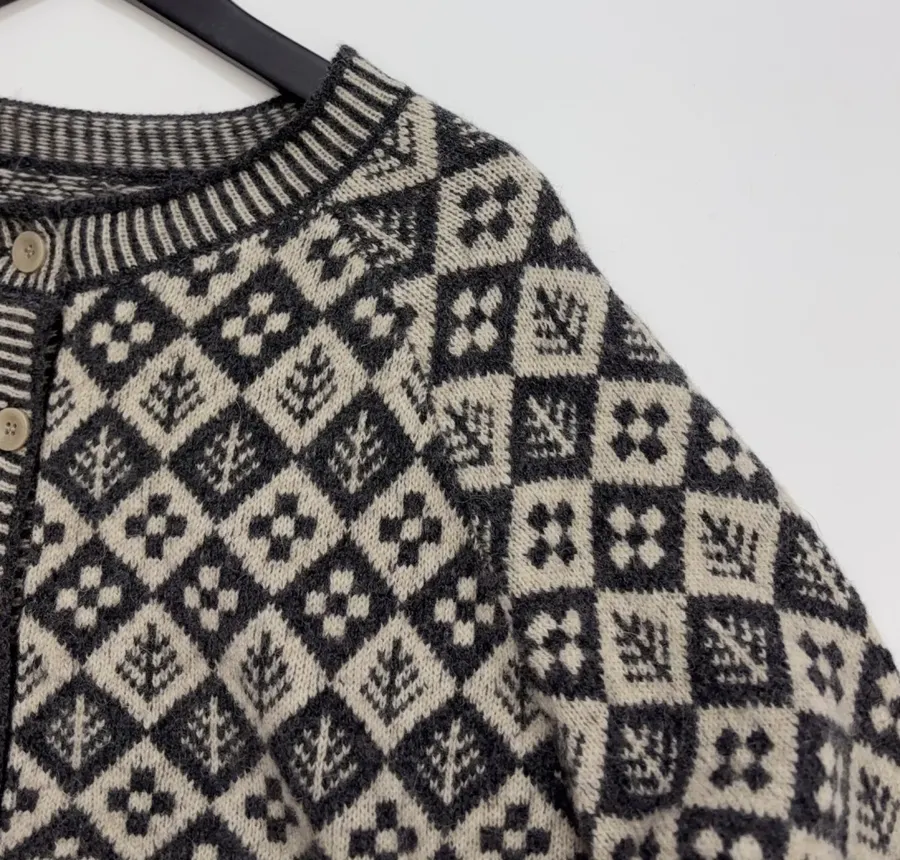Tree Jacquard Crew-Neck Wool Cardigan in Black and White, product view 03