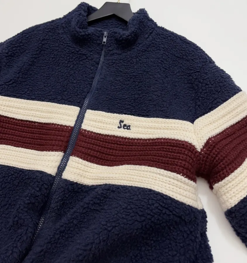 Casual Chain-Embellished Crocheted Velvet Sports Jacket in Navy, product view 05