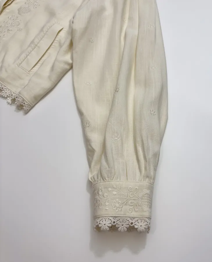 French Retro Embroidered Flower Vacation-Style Long-Sleeve Shirt in Off-White, product view 08