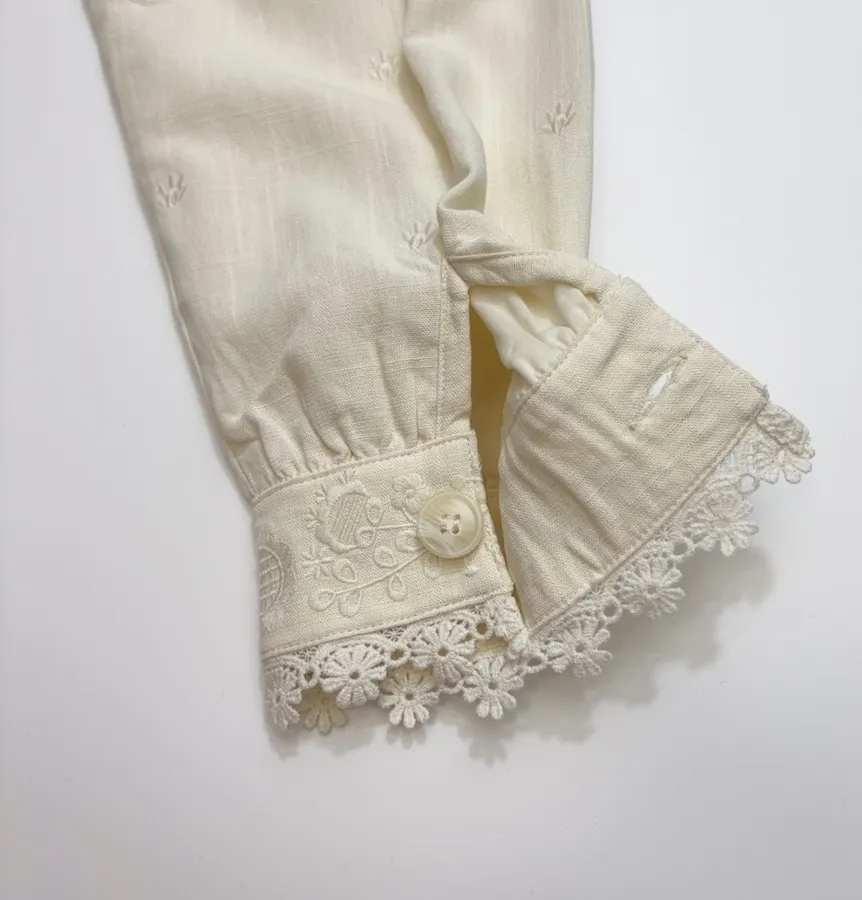 French Retro Embroidered Flower Vacation-Style Long-Sleeve Shirt in Off-White, product view 19