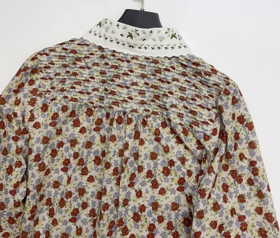 Casual Floral Doll Collar Printed Long-Sleeve Shirt in Ivory, product view 17