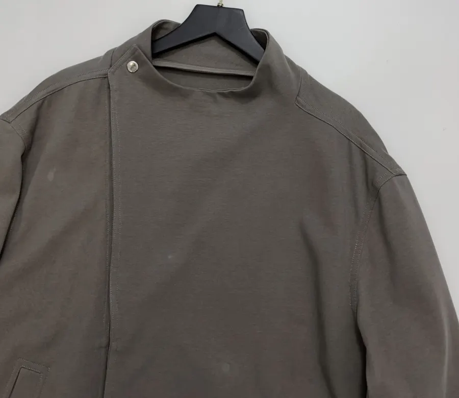 Jacket Long-sleeve Outerwear in Taupe, product view 02