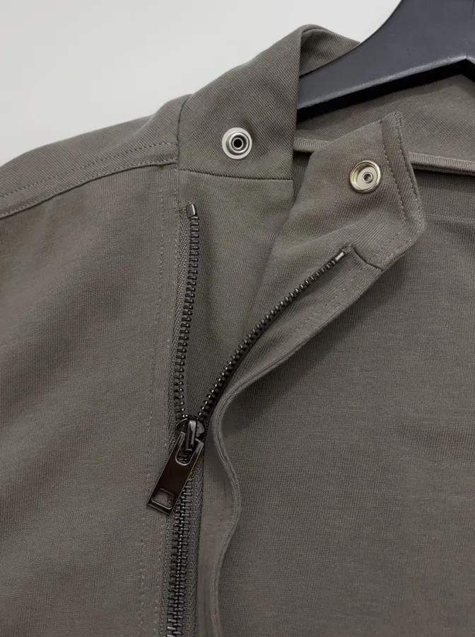 Jacket Long-sleeve Outerwear in Taupe, product view 04