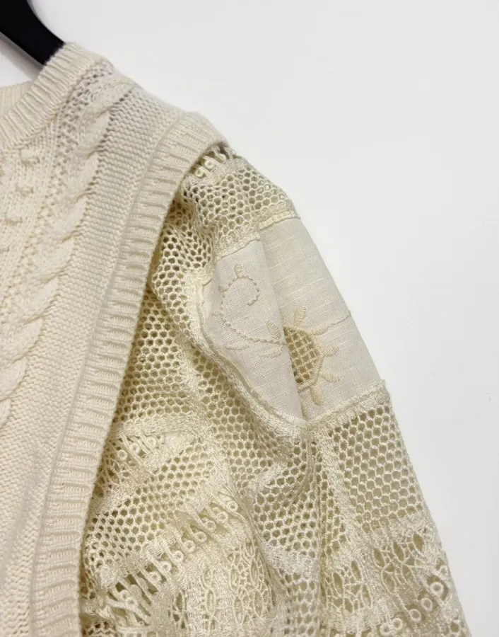 Embroidered Lace Patchwork Crew-Neck Knitted Short-Sleeve Top in White, product view 05