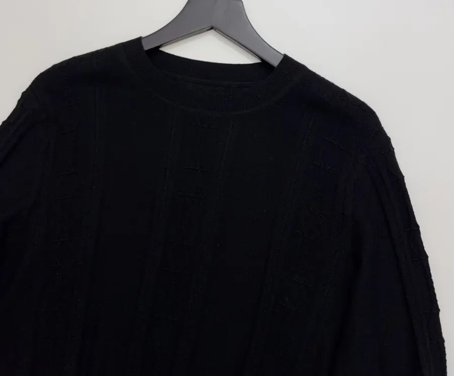 Jacquard Pattern Cable-knit Wool Sweater in Black, product view 02