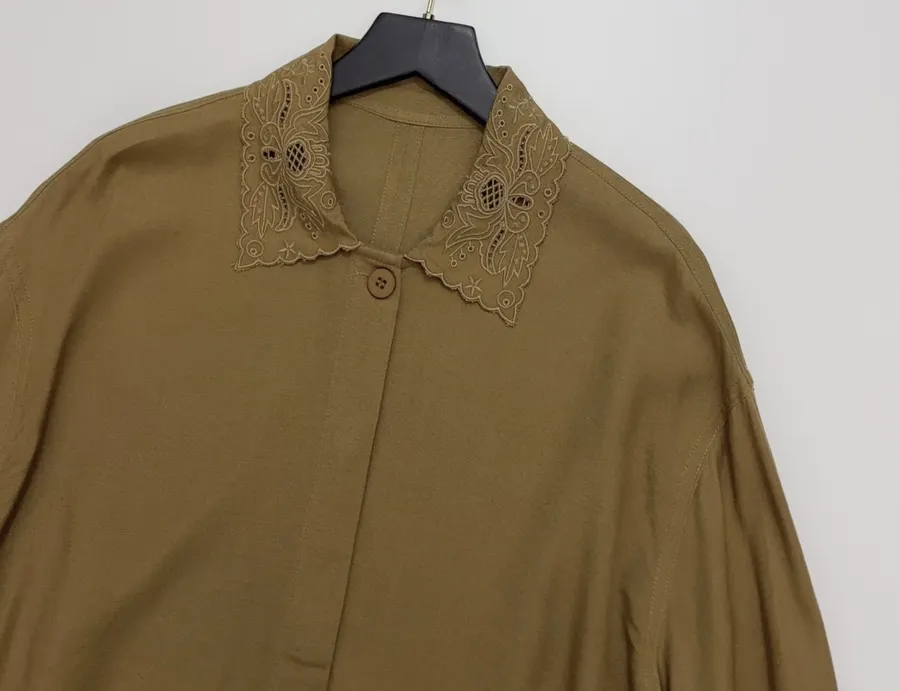 Niche Straight-Leg Embroidered Retro-Style Shirt in Brown, product view 02
