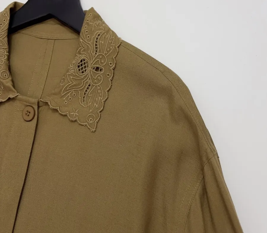 Niche Straight-Leg Embroidered Retro-Style Shirt in Brown, product view 03