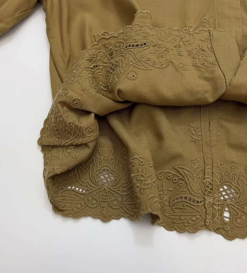 Niche Straight-Leg Embroidered Retro-Style Shirt in Brown, product view 09