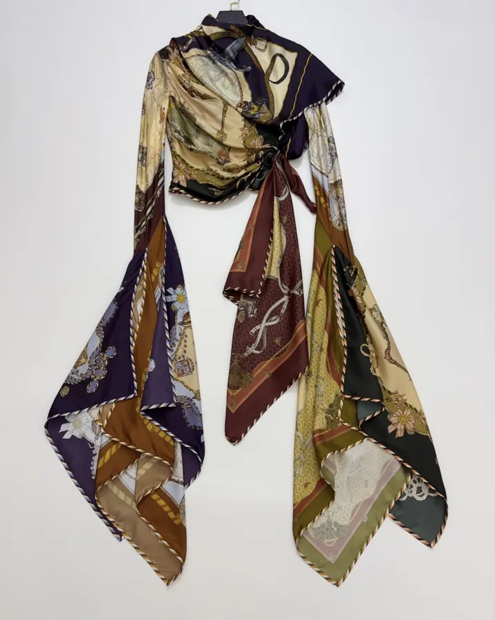 Multicolour Vintage Print Square Scarf Set in Multicolor, product view