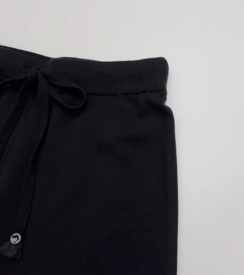 Niche Merino Wool Cashmere Yarn Drawstring Elastic Waist Jogger Knitted Casual Pants in Black, product view 03