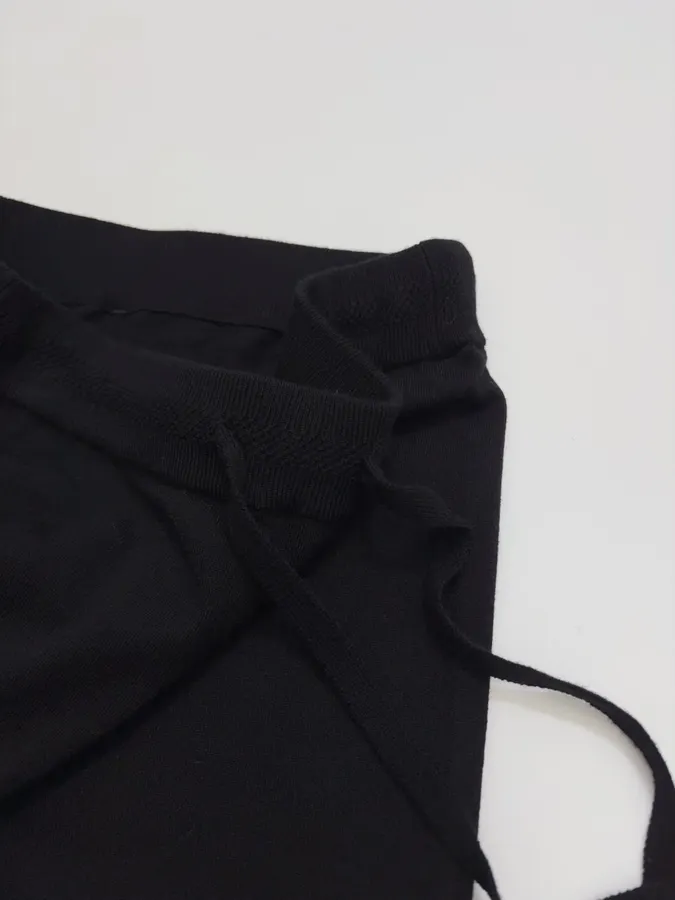 Niche Merino Wool Cashmere Yarn Drawstring Elastic Waist Jogger Knitted Casual Pants in Black, product view 08