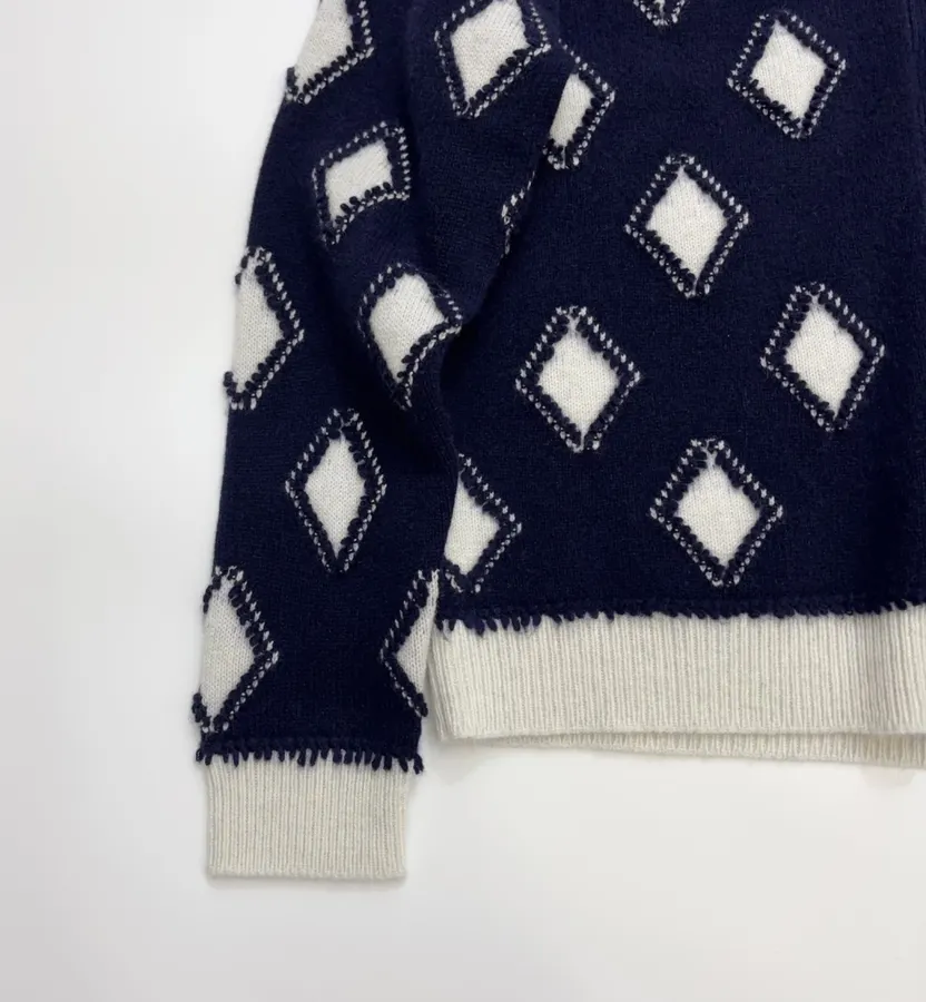 Plaid V-Neck Loose Knitted Sweater Jacket in Navy, product view 09
