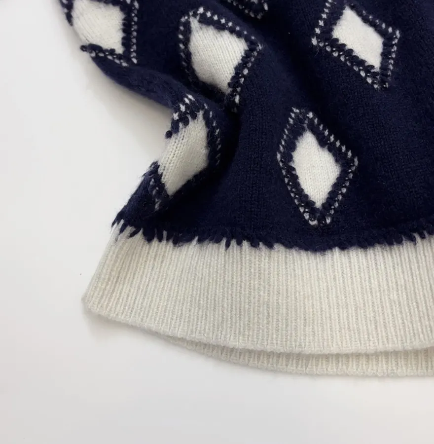 Plaid V-Neck Loose Knitted Sweater Jacket in Navy, product view 10