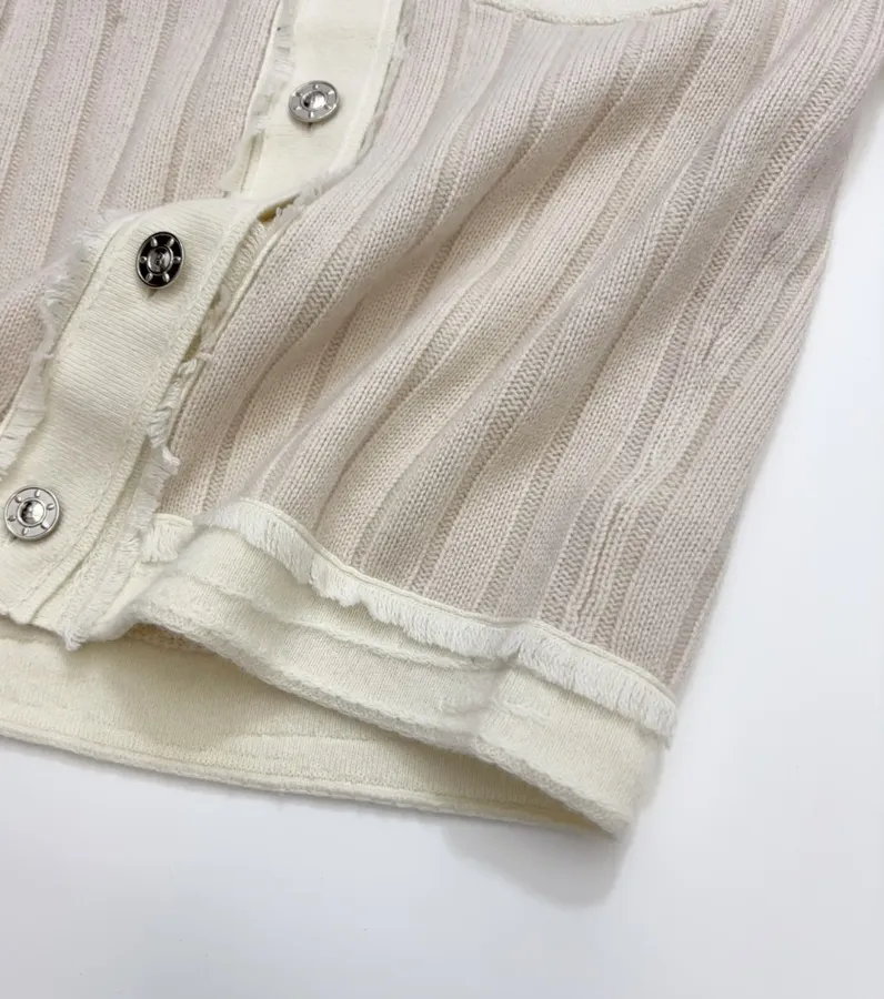 Turn-Down Collar Color-Block Knitted Cardigan in Oatmeal, product view 13