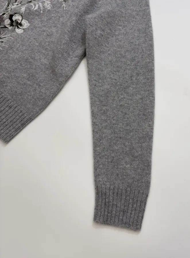 Embroidered Long-Sleeve Pullover Knit Shirt in Gray, product view 08