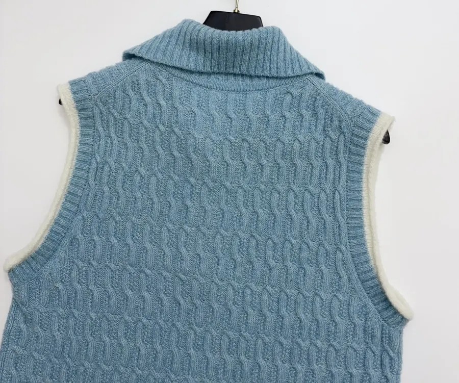 Niche Color-Block Cable-Knit Vest in Light Blue, product view 14