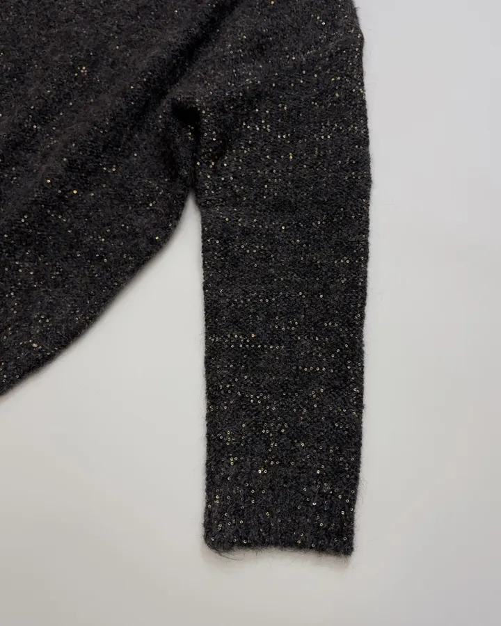 Loose V-Neck Wool-Mohair Knitted Top in Charcoal Mélange, product view 05