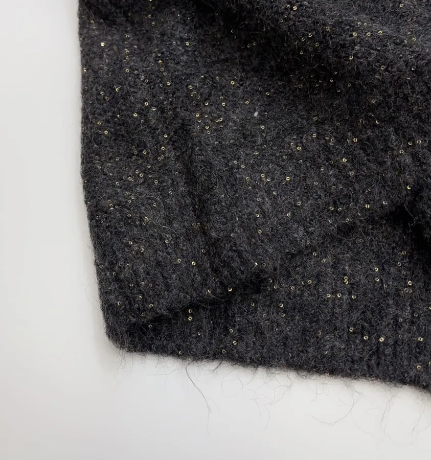 Loose V-Neck Wool-Mohair Knitted Top in Charcoal Mélange, product view 09