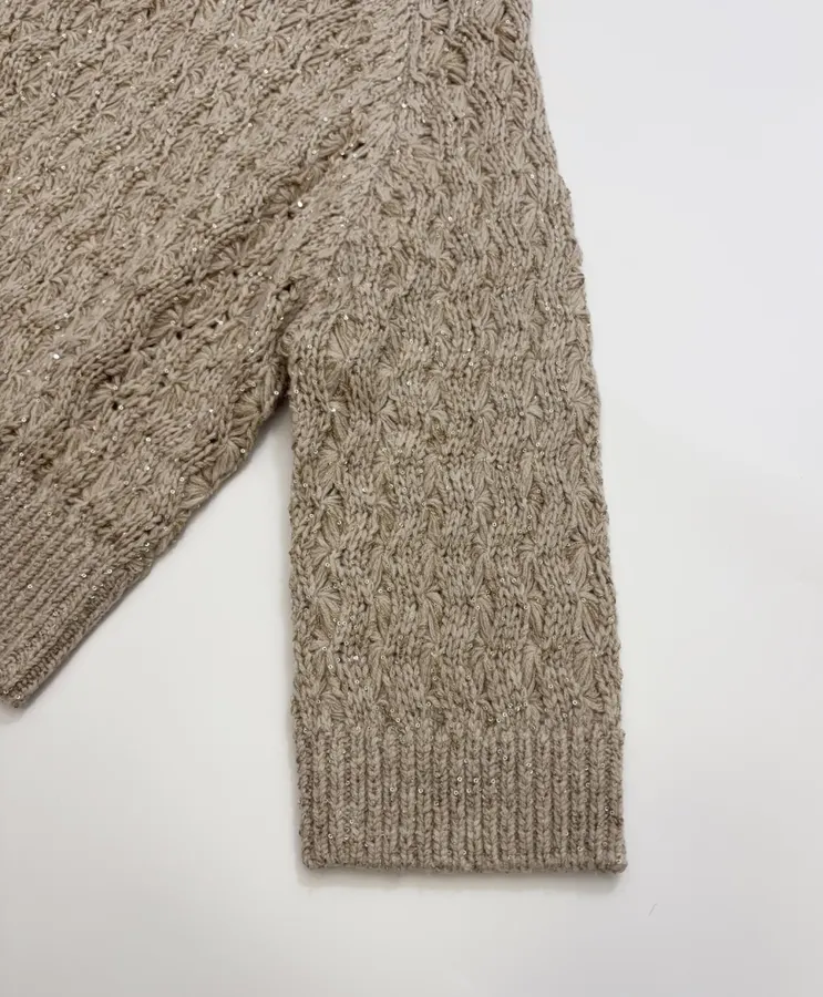 Wool-Cashmere Blend Knitted Top in Beige, product view 04