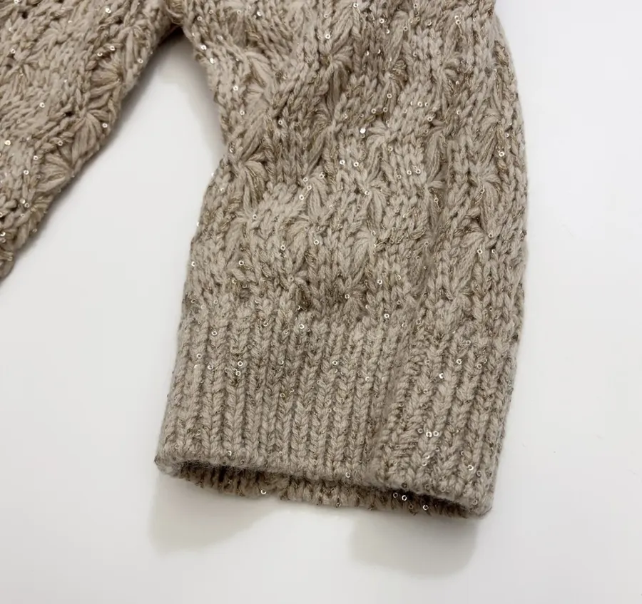 Wool-Cashmere Blend Knitted Top in Beige, product view 06