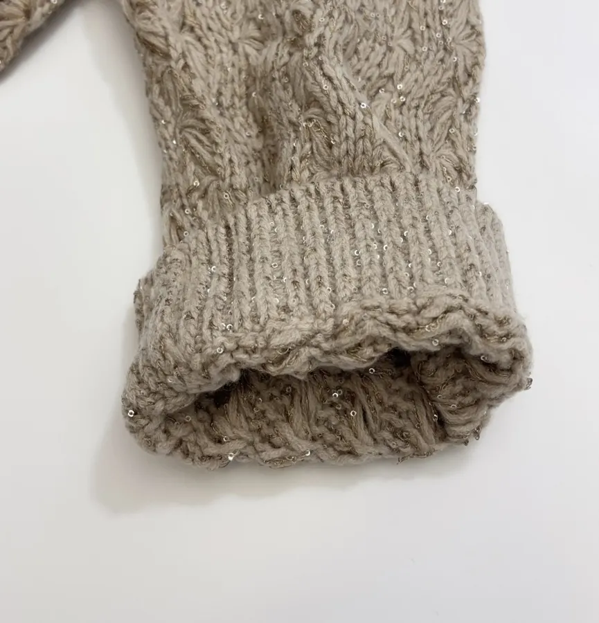 Wool-Cashmere Blend Knitted Top in Beige, product view 07
