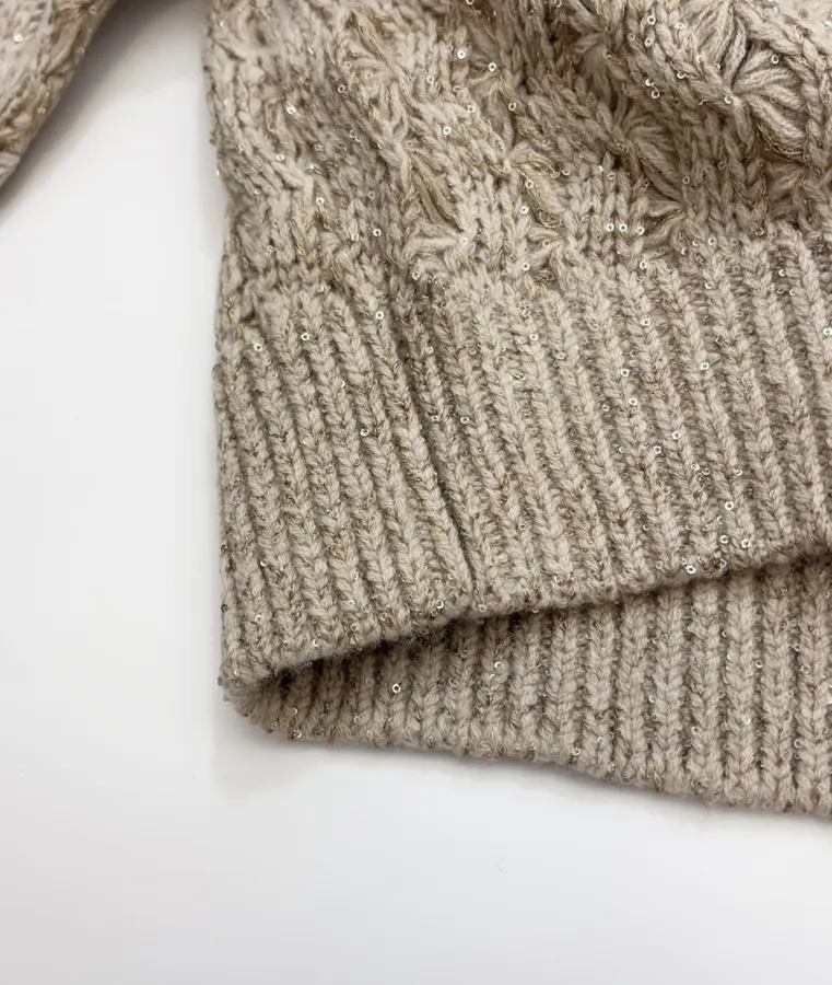 Wool-Cashmere Blend Knitted Top in Beige, product view 09