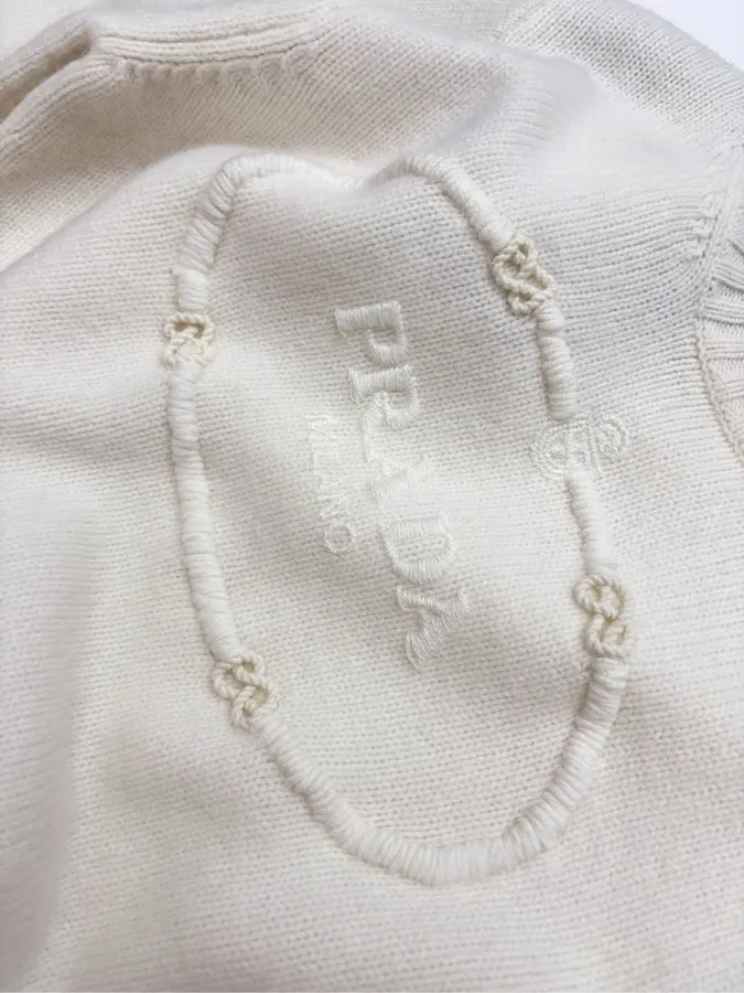 Prada 米白色徽标圆领针织毛衣，象牙白，商品图 5