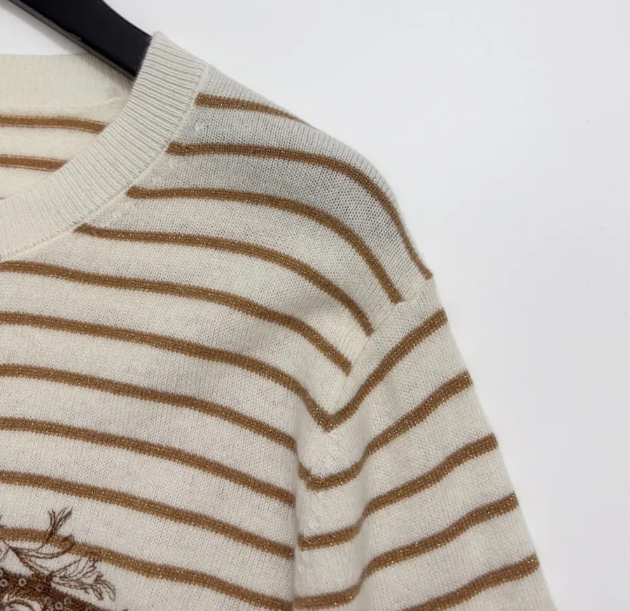Star-pattern striped round-neck long-sleeve knit top in As Shown, product view 03