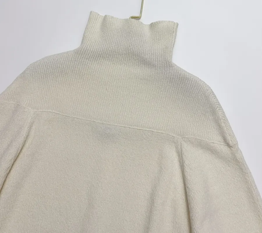 RUOHAN Ivory High-Neck Relaxed Long-Sleeve Top in Ivory, product view 04