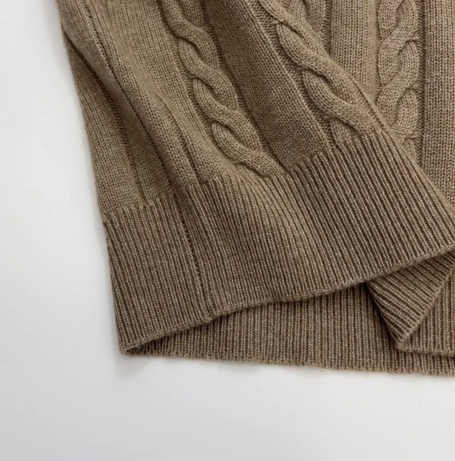Loro Piana 灰褐色绞花圆领针织毛衣，灰褐色，商品图 8