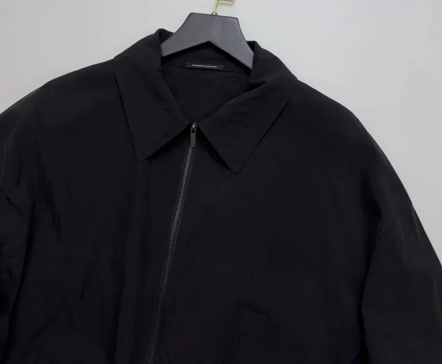 LEMAIRE Minimalist relaxed-fit zip-up jacket with natural crinkle texture and stand-up collar in As Shown, product view 02