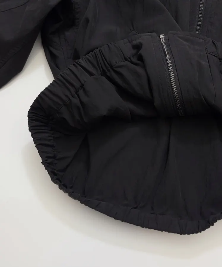 LEMAIRE Minimalist relaxed-fit zip-up jacket with natural crinkle texture and stand-up collar in As Shown, product view 09