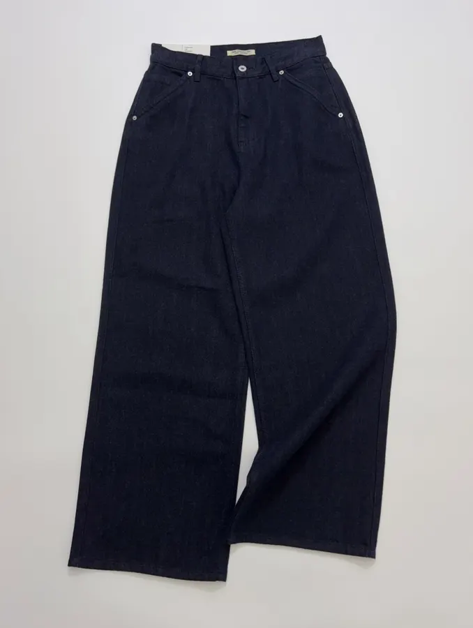 Minimalist retro dark-blue tailored wide-leg jeans with patch pockets in Navy, product view