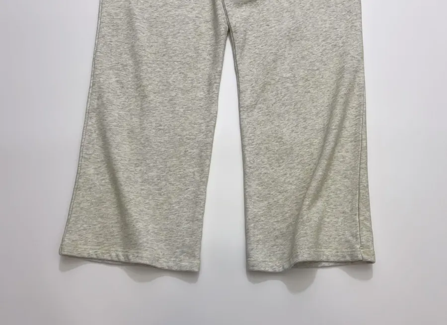 Light Grey Elastic-Waist Straight-Leg Trousers in Light Grey, product view 07