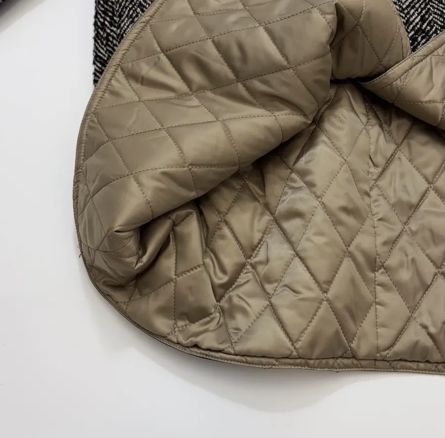 Jil Sander 复古肌理感宽松阔版圆领中长款夹棉外套，As Shown，商品图 16